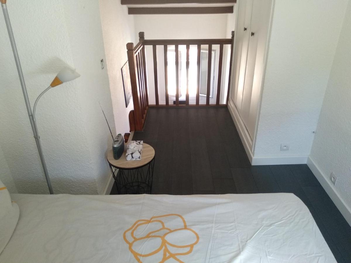 Duplex Vieux Port Appartement Complet 4 Couchages Climatise Entire Apartment 2 Beds For 4 Persons Марсель Екстер'єр фото