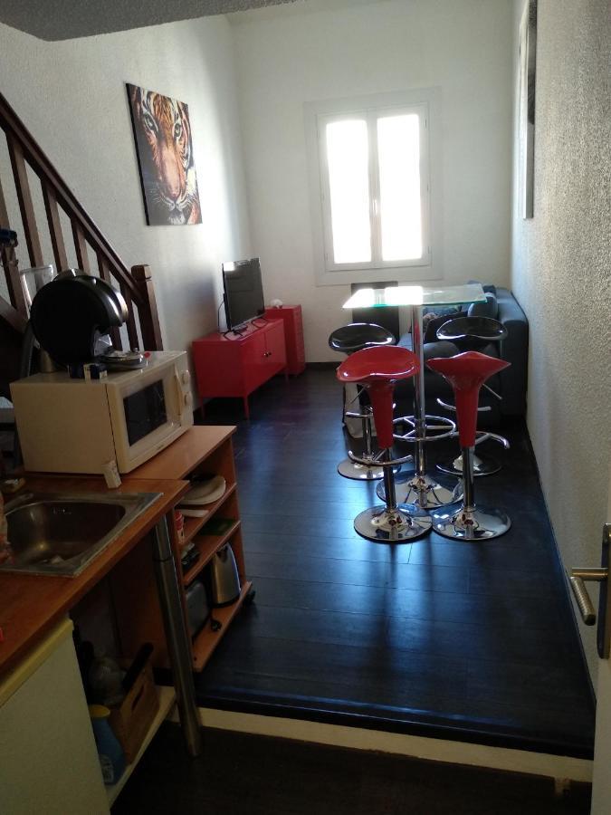 Duplex Vieux Port Appartement Complet 4 Couchages Climatise Entire Apartment 2 Beds For 4 Persons Марсель Екстер'єр фото